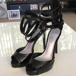 Davis by Ruthie Davis Open Plan Stiletto